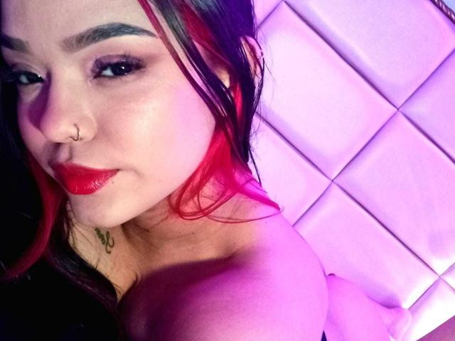 EmiilyBrowm - Sexe cam en vivo - 16948814