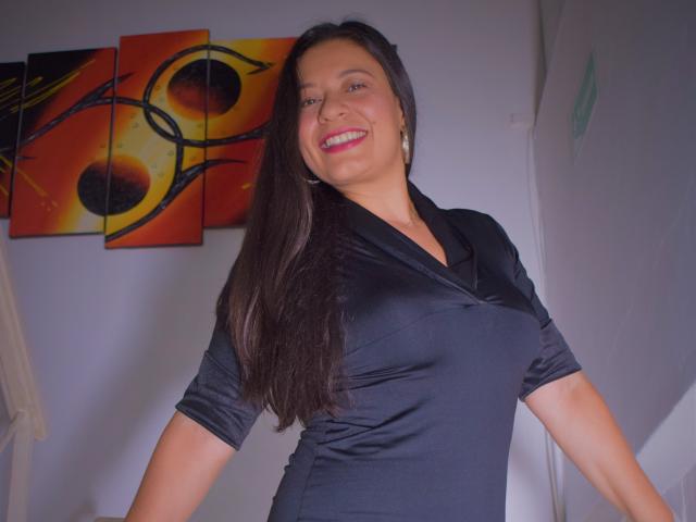 MiaCallie - Live porn &amp; sex cam - 16950998