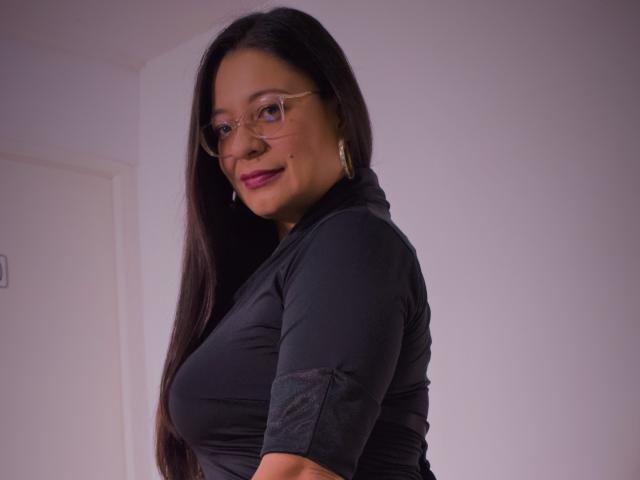 MiaCallie - Live sex cam - 16951182