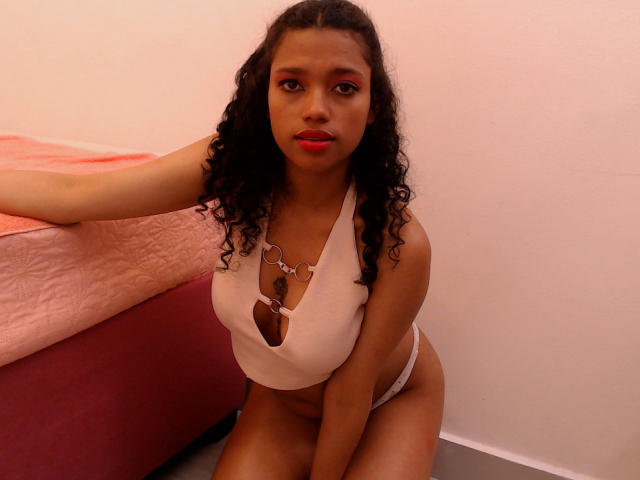 StefannyCambell - פורנו בשידור חי ומצלמת סקס - 16958438