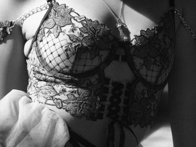 AlexandraWinter - Live sexe cam - 16962086