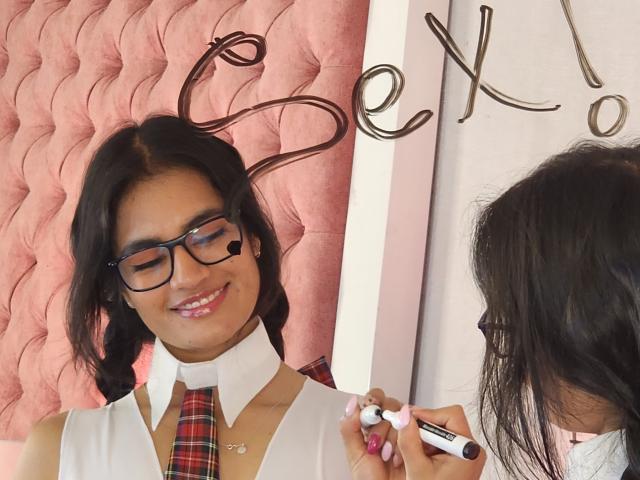 MeganBlackee - ライブポルノ&amp;セックスカム - 16964262