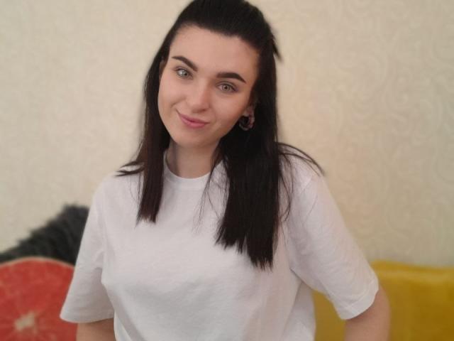 SunnyIsa - Live sex cam - 16966930