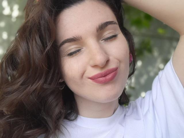 SunnyIsa - Live sex cam - 16967094