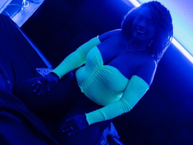 AinaMature - Sexe cam en vivo - 16967622