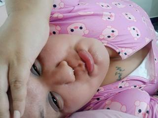 GiaMorryss - Live sex cam - 16969874