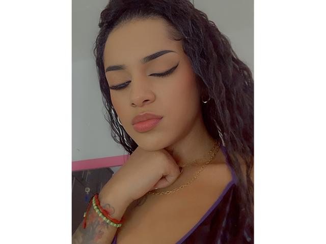 SofiaWaltonX69 - Sexe cam en vivo - 16970098