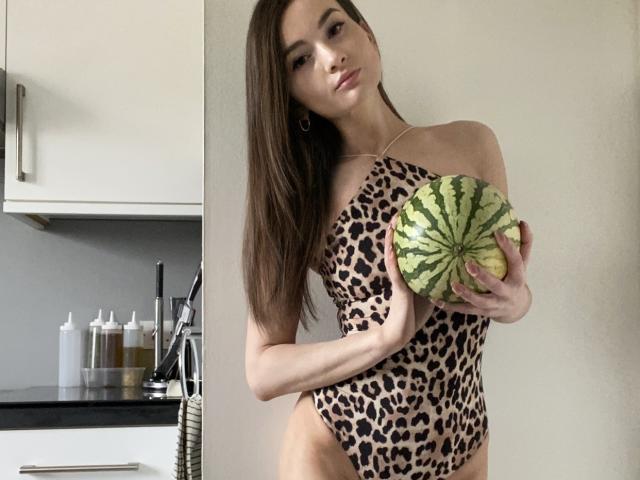 Dionisia - Live sex cam - 16971938