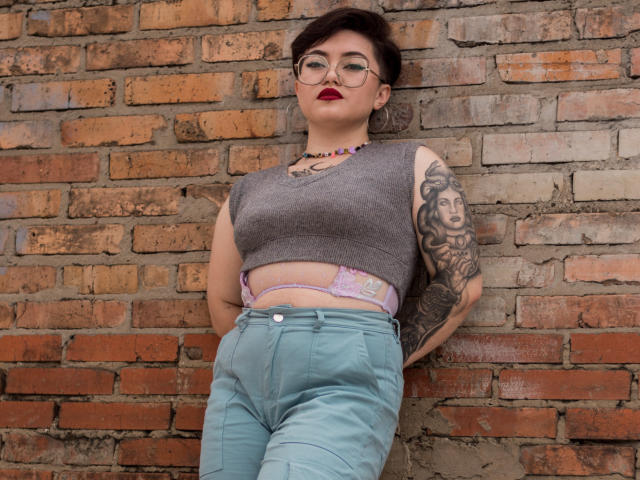 MaddieScott - Live porn &amp; sex cam - 16972910
