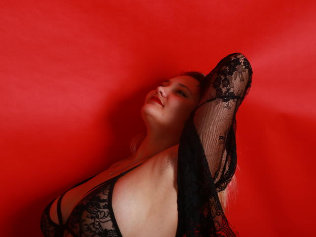 RihanaStar - сексуальная веб-камера в реальном времени - 16979142