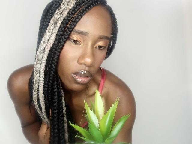 BlueeBird - Live sexe cam - 16981782