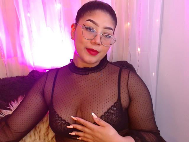 AlessaJames - Sexe cam en vivo - 16984798