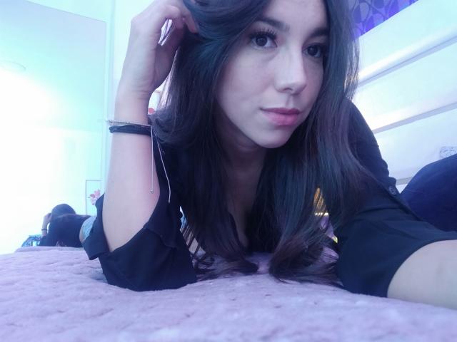 MiaReed - Live sex cam - 16985962