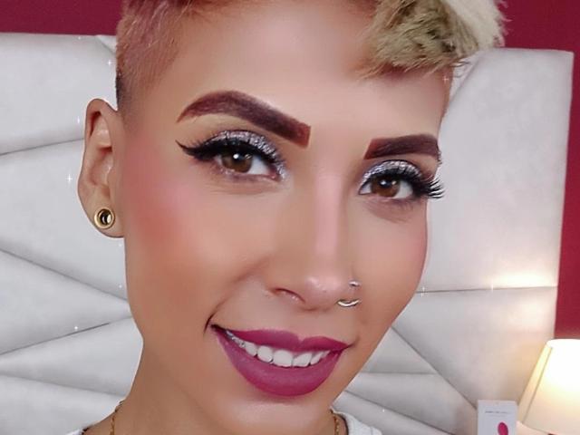 GabyCollins - Live porn &amp; sex cam - 16988598