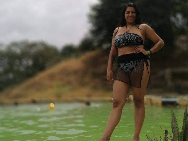 SaraSwan - Live porn &amp; sex cam - 16989910