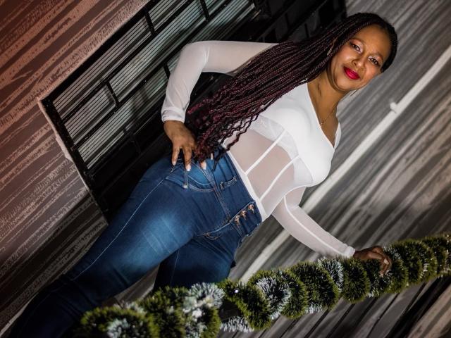 SharonDaviis - Élő pornó és szexkamera - 16990270