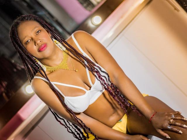 SharonDaviis - сексуальная веб-камера в реальном времени - 16990338