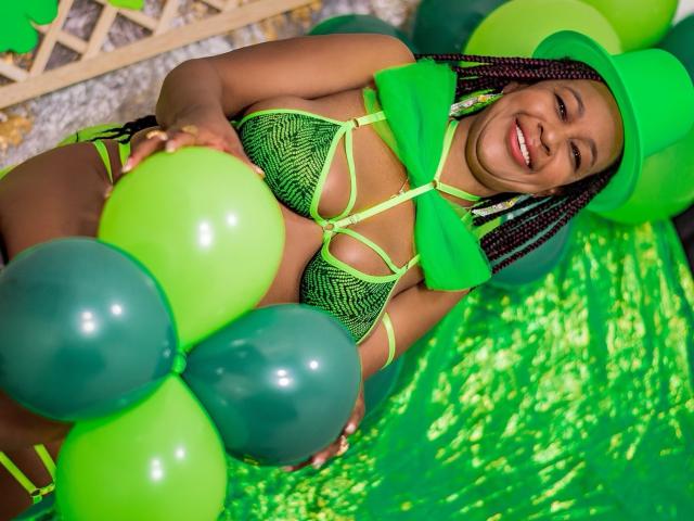 SharonDaviis - Live porn &amp; sex cam - 16990566