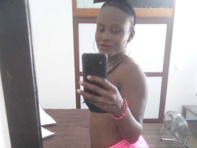 KeniaDiallo - Live porn &amp; sex cam - 16992030