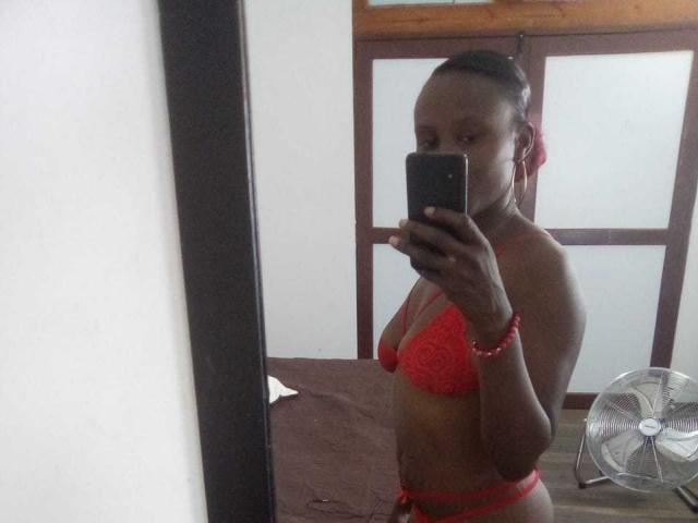 KeniaDiallo - Live porn &amp; sex cam - 16992046