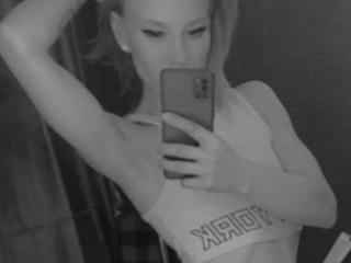 HelenaGalaxy - Sexe cam en vivo - 16993826