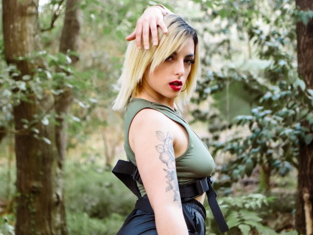 CatalinaBelo - Sexe cam en vivo - 16996114