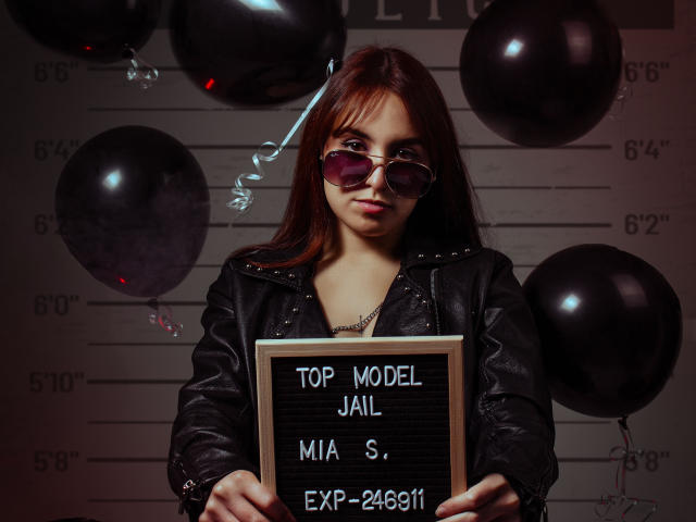 MiaMarkov - Live sex cam - 16999946