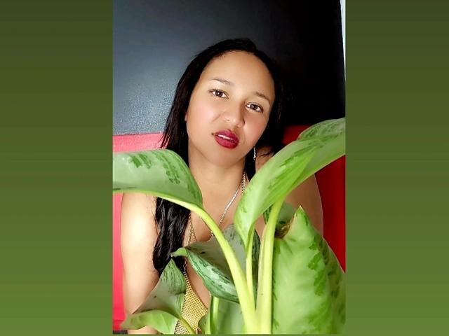 SaraBeckett - Live porn &amp; sex cam - 17007214