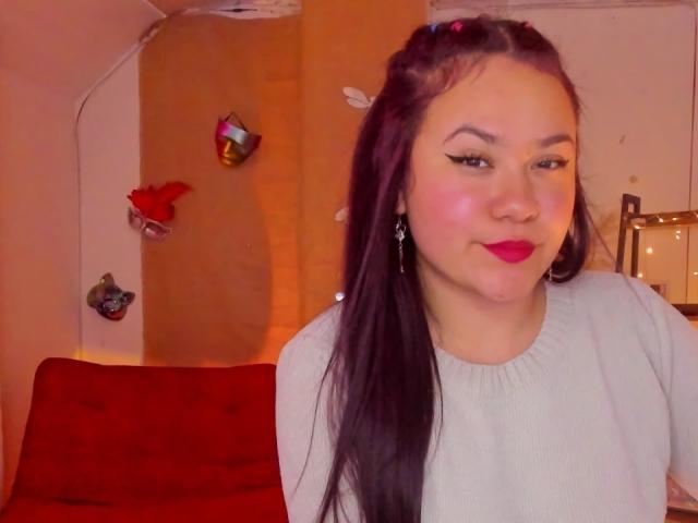 NikkiRous - Live sexe cam - 17008190