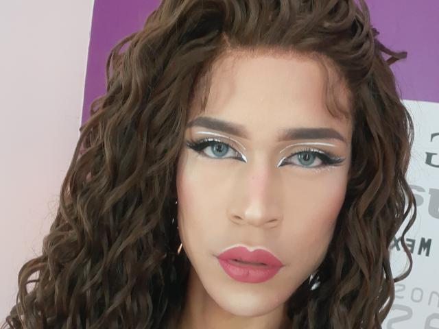 Aliana69 - Sexe cam en vivo - 17015518