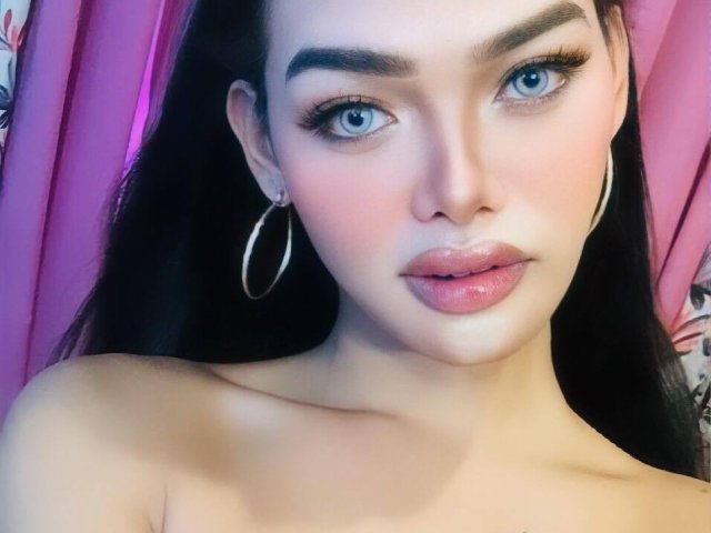LegendaryAubrey - Live sexe cam - 17015618