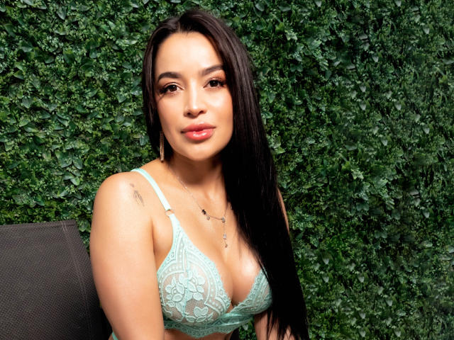 SofiaLombarda - Live porn &amp; sex cam - 17024566