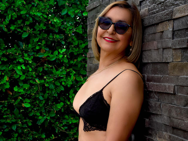 CristalMature - Sexe cam en vivo - 17027394