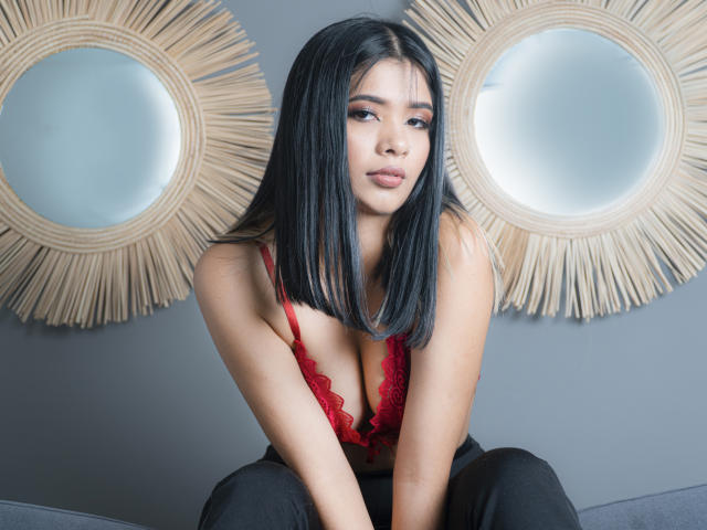 VeroGrey - Live sex cam - 17029786