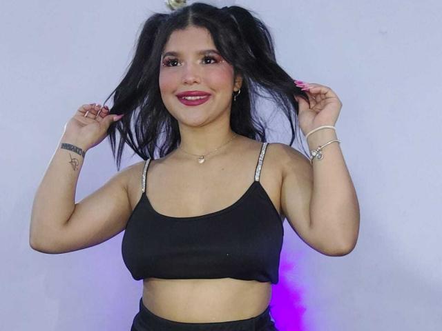 AvrilThomas - פורנו בשידור חי ומצלמת סקס - 17031122