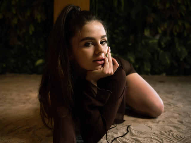 EmilyBoner - Camera khiêu dâm &amp; quyến rũ trực tiếp - 17037850