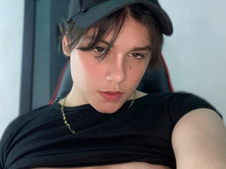 KarlaHotHot - Live sex cam - 17041058