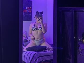 KarlaHotHot - Live sex cam - 17041250