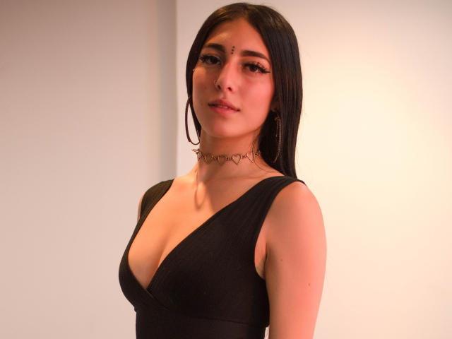 MelodyOwens - Sexe cam en vivo - 17041306