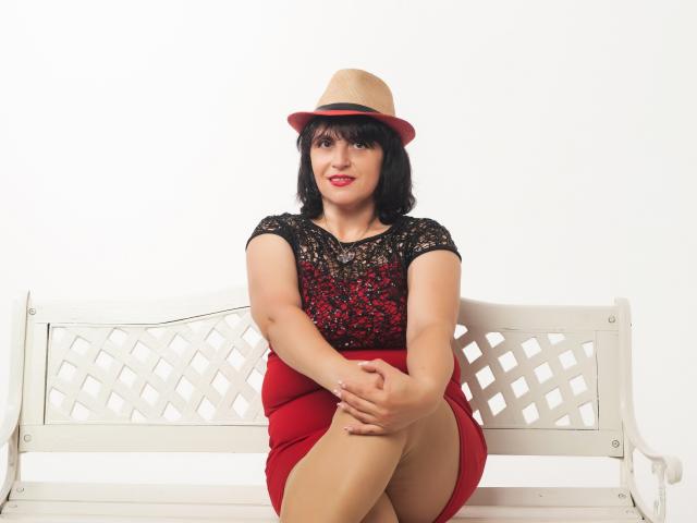 KamilaDelfi - Live porn &amp; sex cam - 17052494