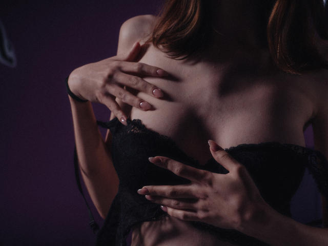 AllieHazie - Live porn &amp; sex cam - 17068558