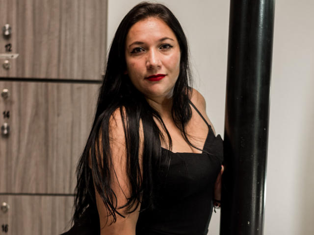 MelanyHiill - Live sexe cam - 17074190