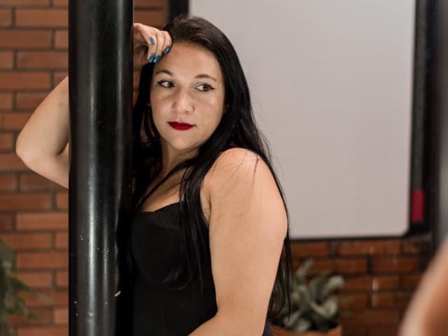 MelanyHiill - Live sexe cam - 17074222