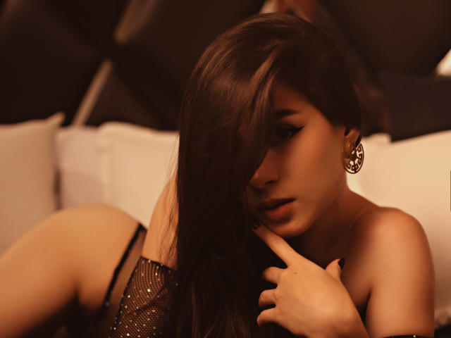 MaraMoretti - Live porn &amp; sex cam - 17078046