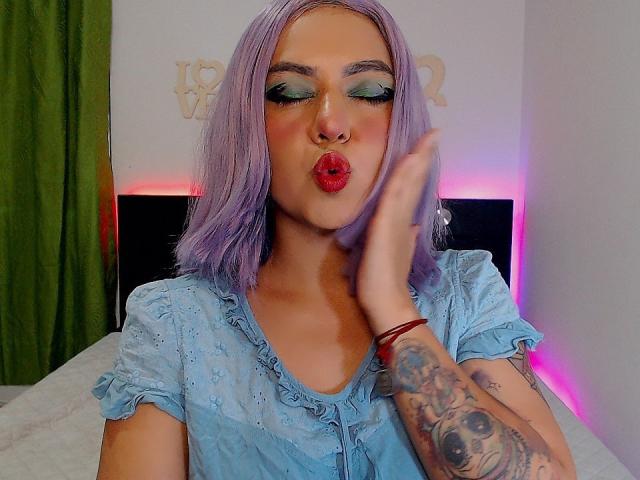 IrinaWeler - сексуальная веб-камера в реальном времени - 17084742