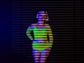 AlbinaFunny - Live porn &amp; sex cam - 17086382