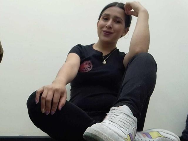 EmmilyPark - Sexe cam en vivo - 17087090