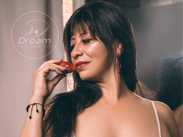 TamaraBarton - Sexe cam en vivo - 17088542