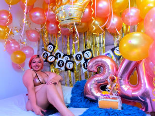 CharlizeAddams - Live porn &amp; sex cam - 17089526