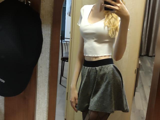 LillyLoves - ライブポルノ&amp;セックスカム - 17102646